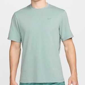 Mens Nike Dri-Fit Short Sleeve Versatile Shirt